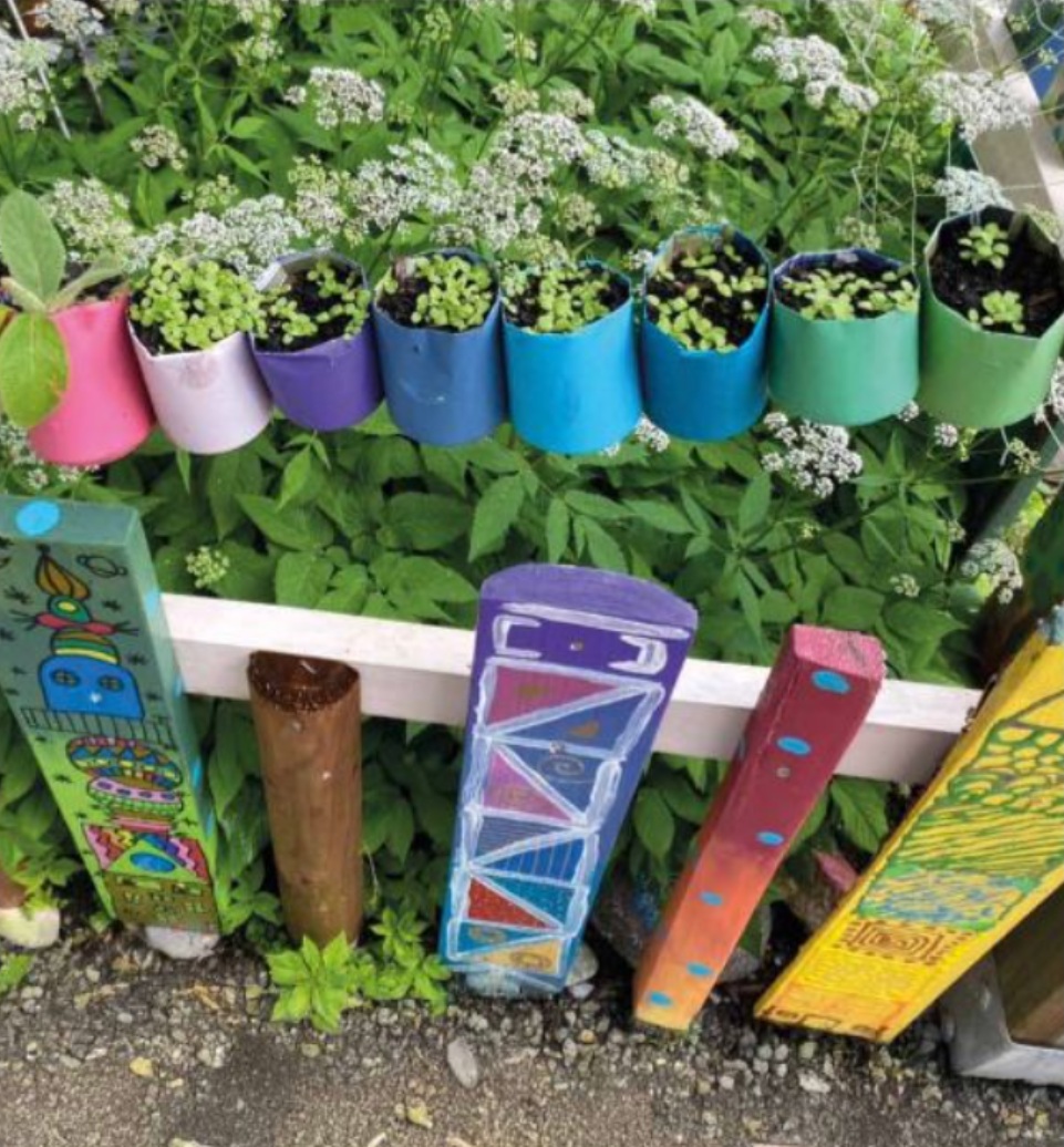 Kunst & Handwerk für Kinder in St. Gallen – kreativer Workshop in der Villa Kunterbunt mit Farben und DIY-Projekten